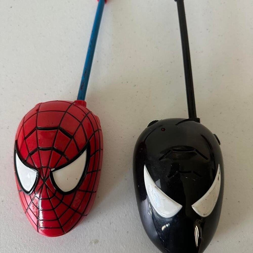 MARVEL Spider man and venom remote walkie talkie